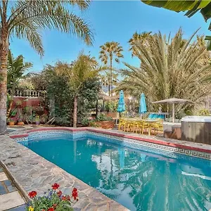 Villa Majestic By The Heated Private Pool & Jacuzzi 
